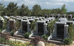 有一种墓碑，，，，，，，叫文化